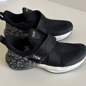 TIEM Black and Gray Spin Athletic Shoes